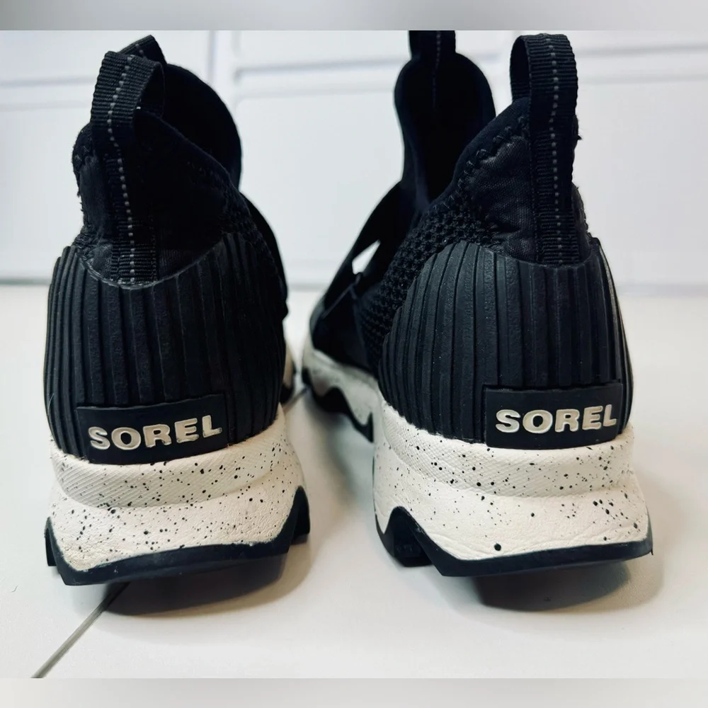 Sorel Kinetic Mesh Sneakers Black Embossed Zebra SZ 7.5 like new! - Picture 5 of 16